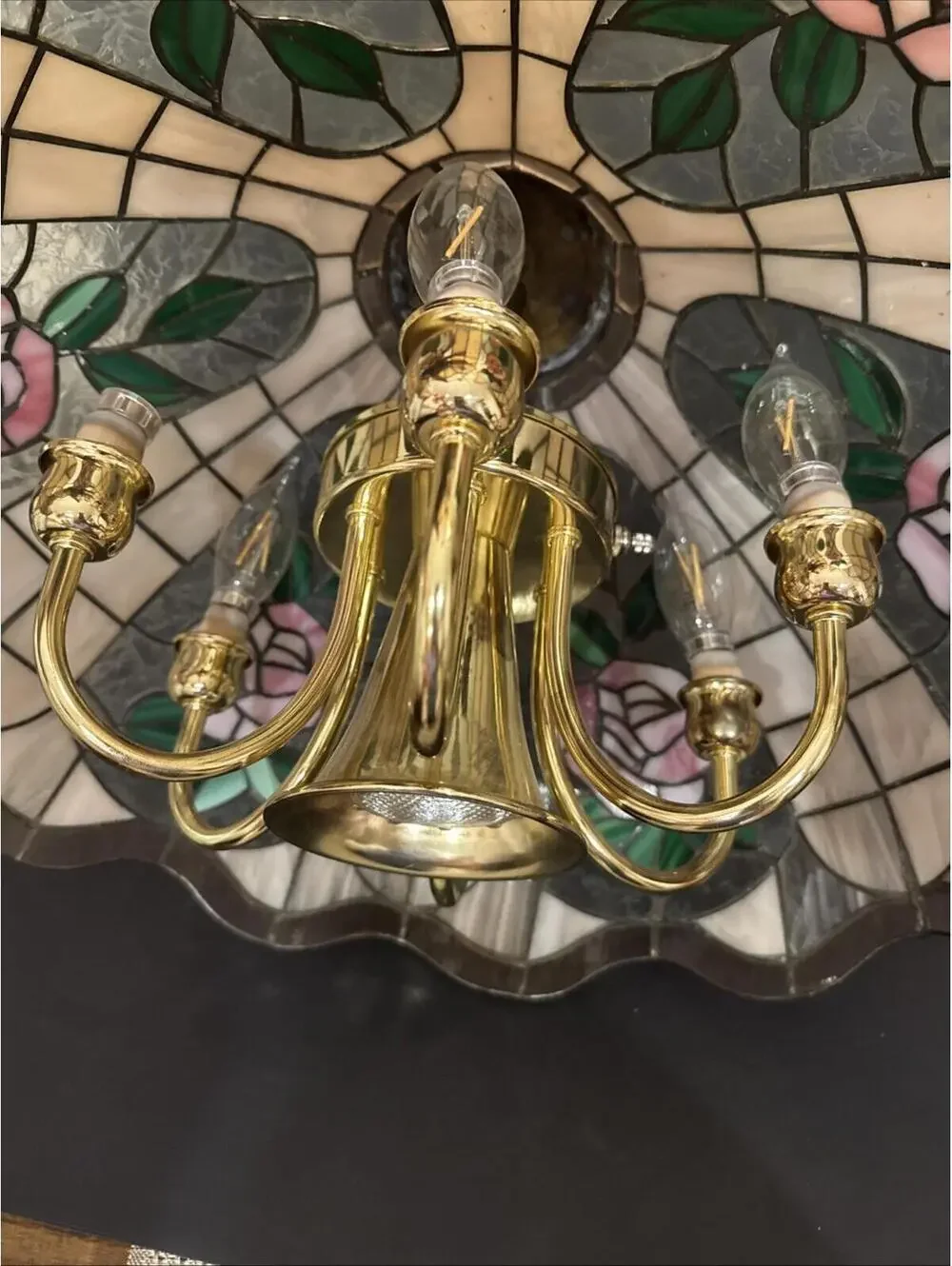 Vintage Tiffany Style 21”  Leaded Glass Hanging Ceiling Chandelier With Lights
